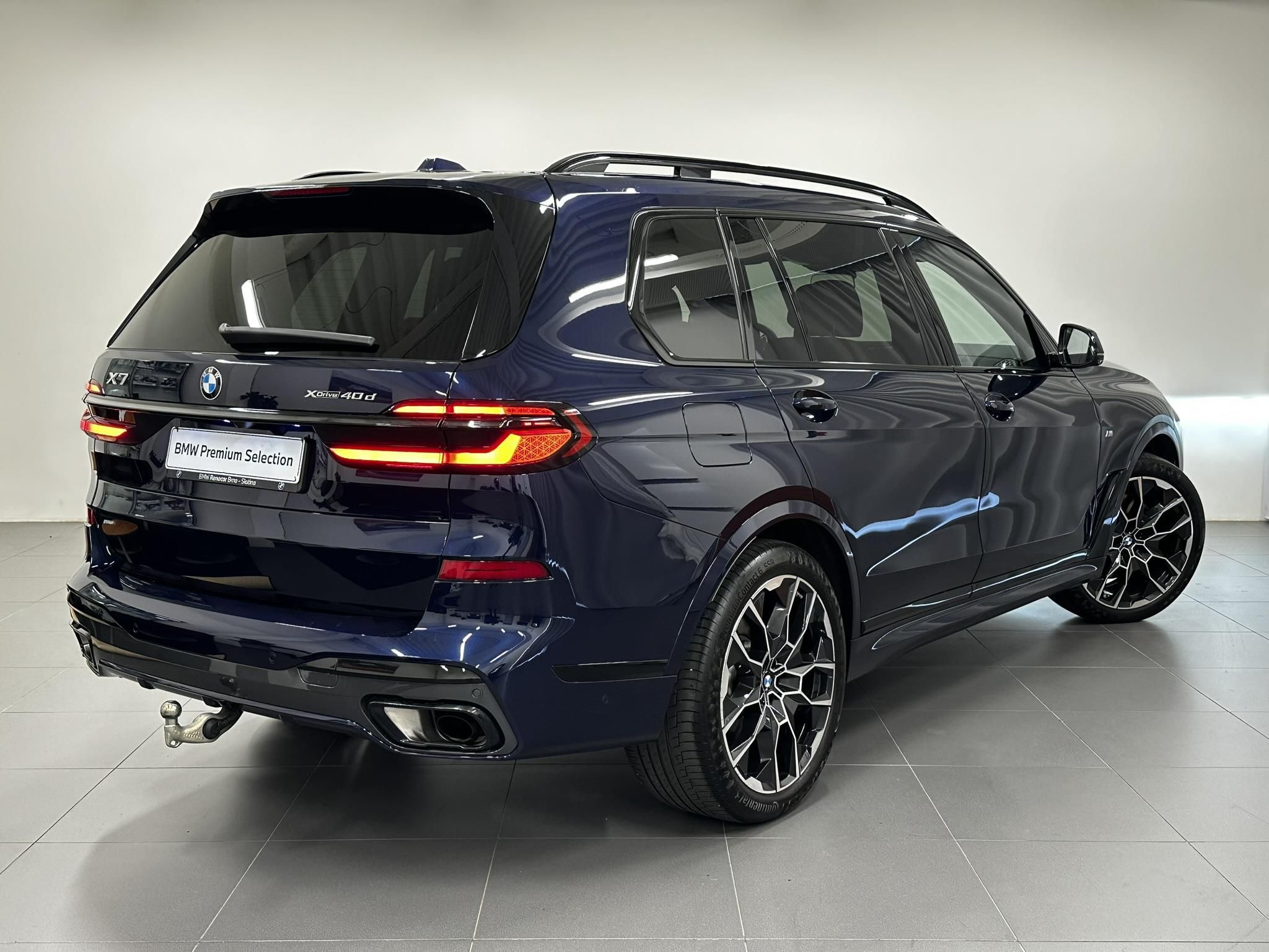 BMW X7, X7 xDrive40d - fotka 3