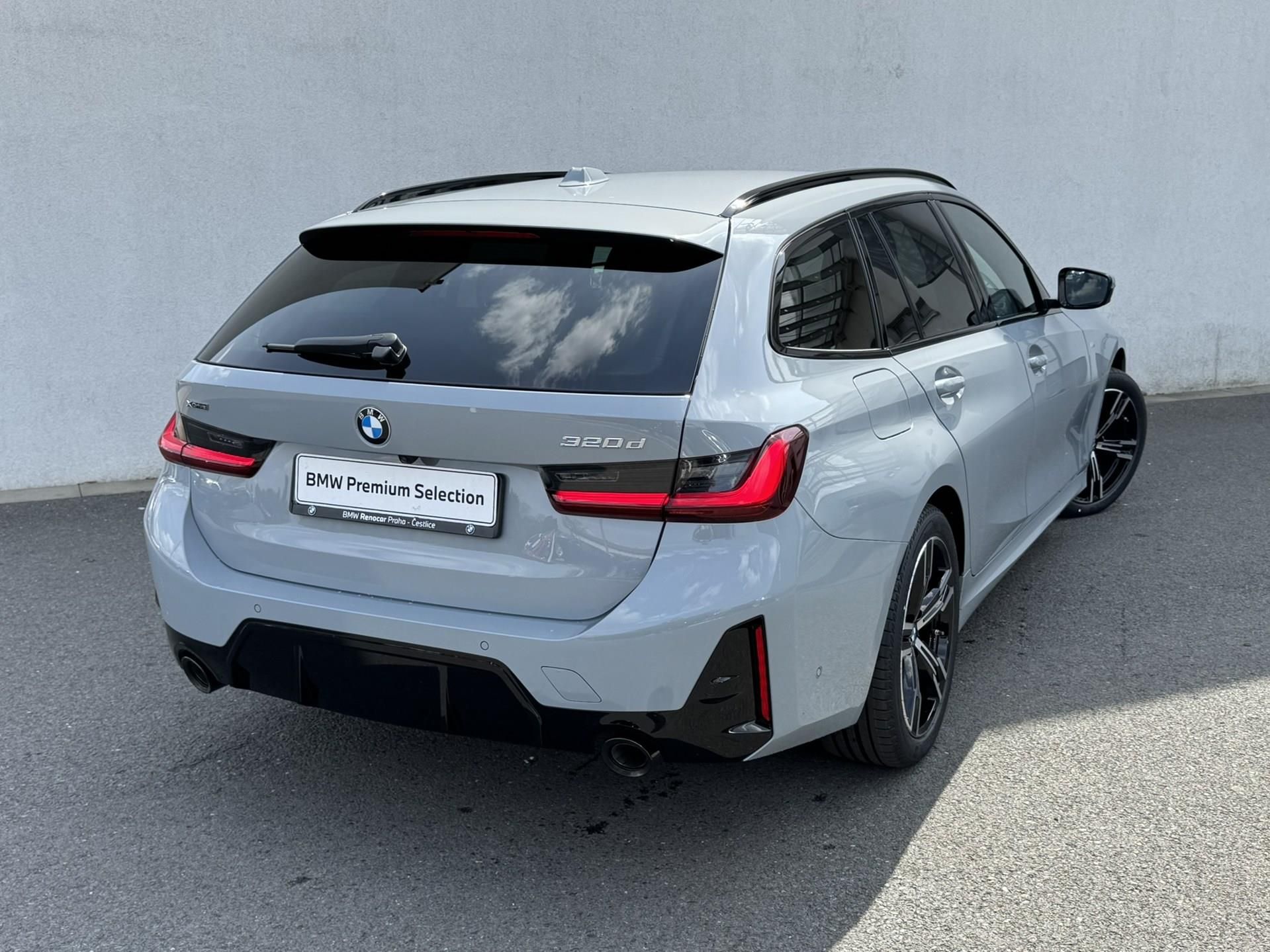 BMW Řada 3, 320d xDrive Touring - fotka 3