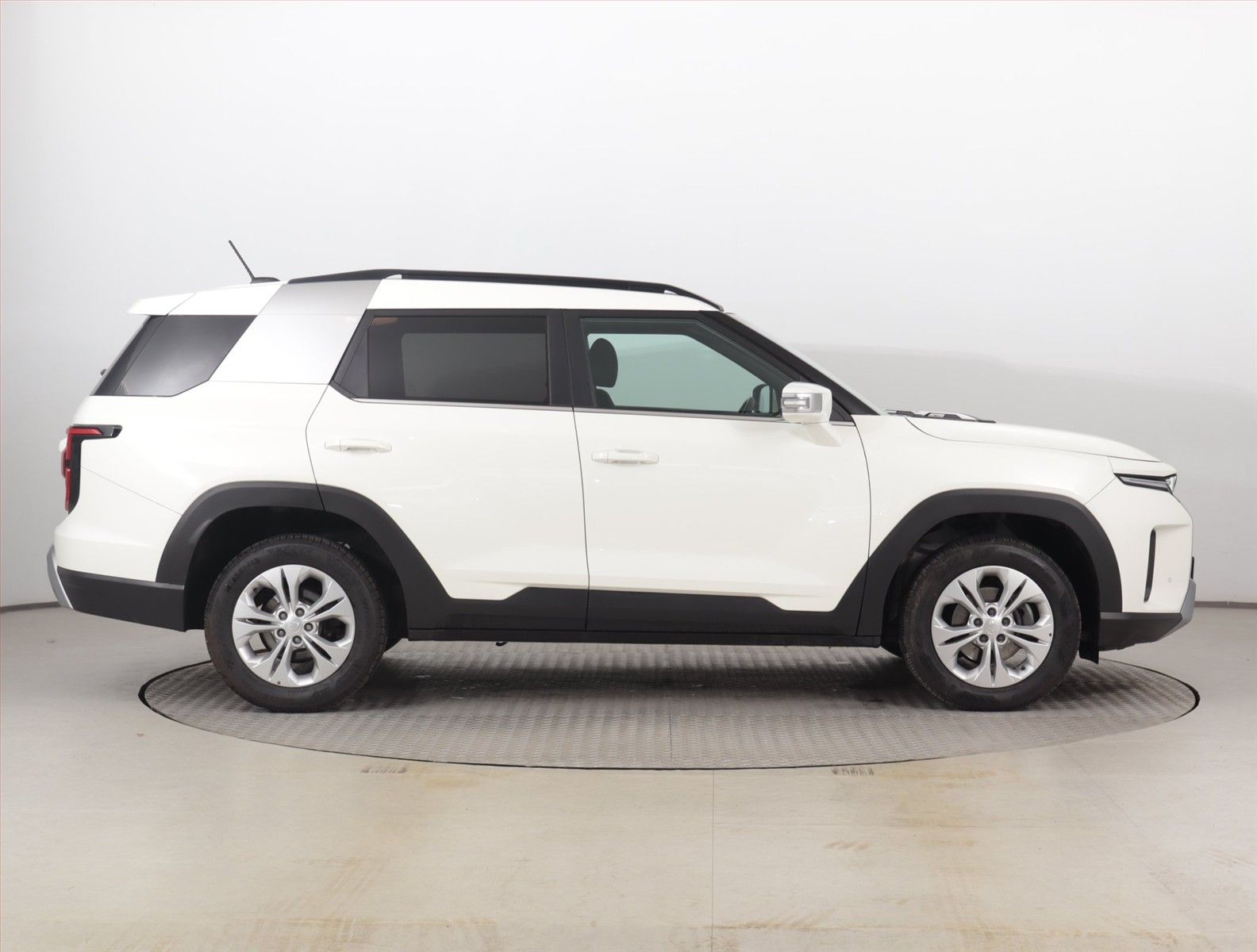 SsangYong Torres, 1.5 T-GDI, Club, Automat - fotka 6