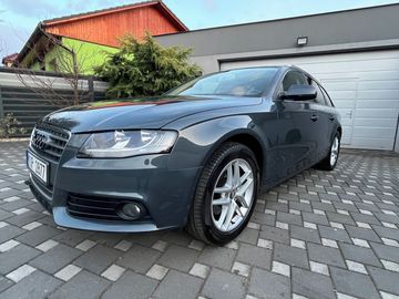 1.8 TFSI - servisní kniha