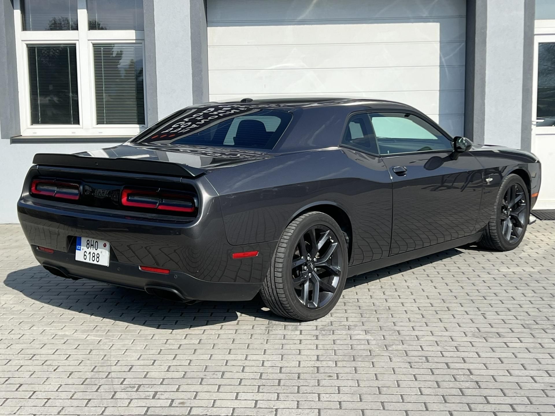 Dodge Challenger, 5.7 V8 Hemi DPH - fotka 4