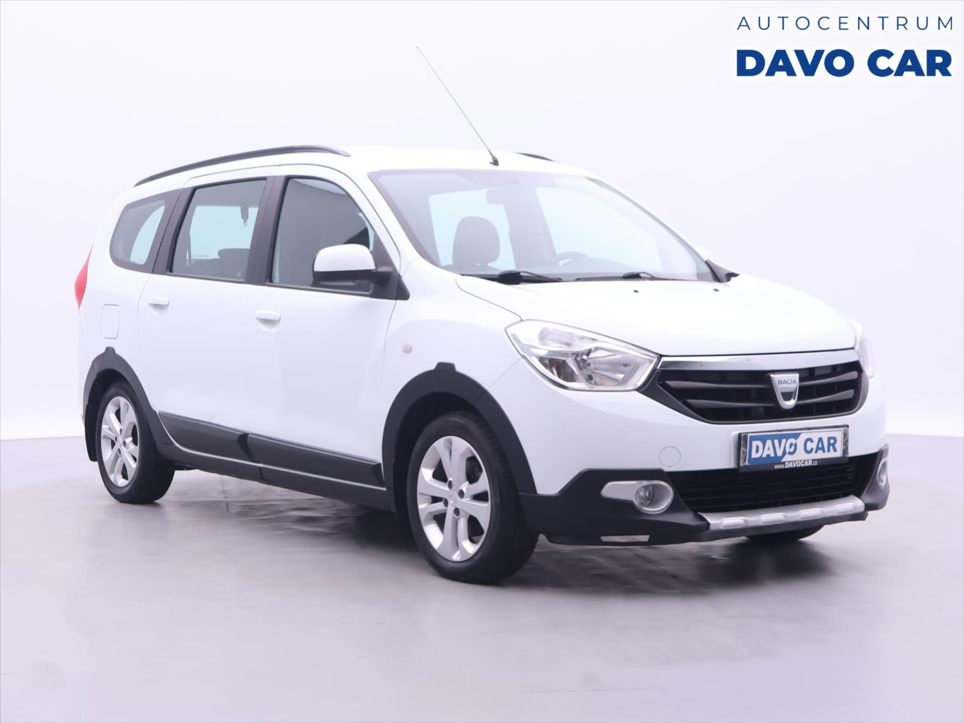 Dacia Lodgy, 1,5 dCi 79kW Arctica CZ Tažné