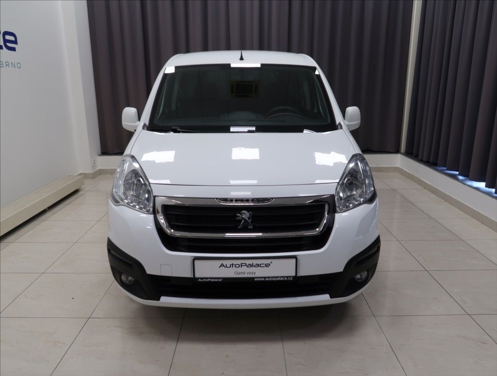 Peugeot Partner Tepee, 1,6 BLUEHDi 1. MAJ ČR DPH - fotka 3