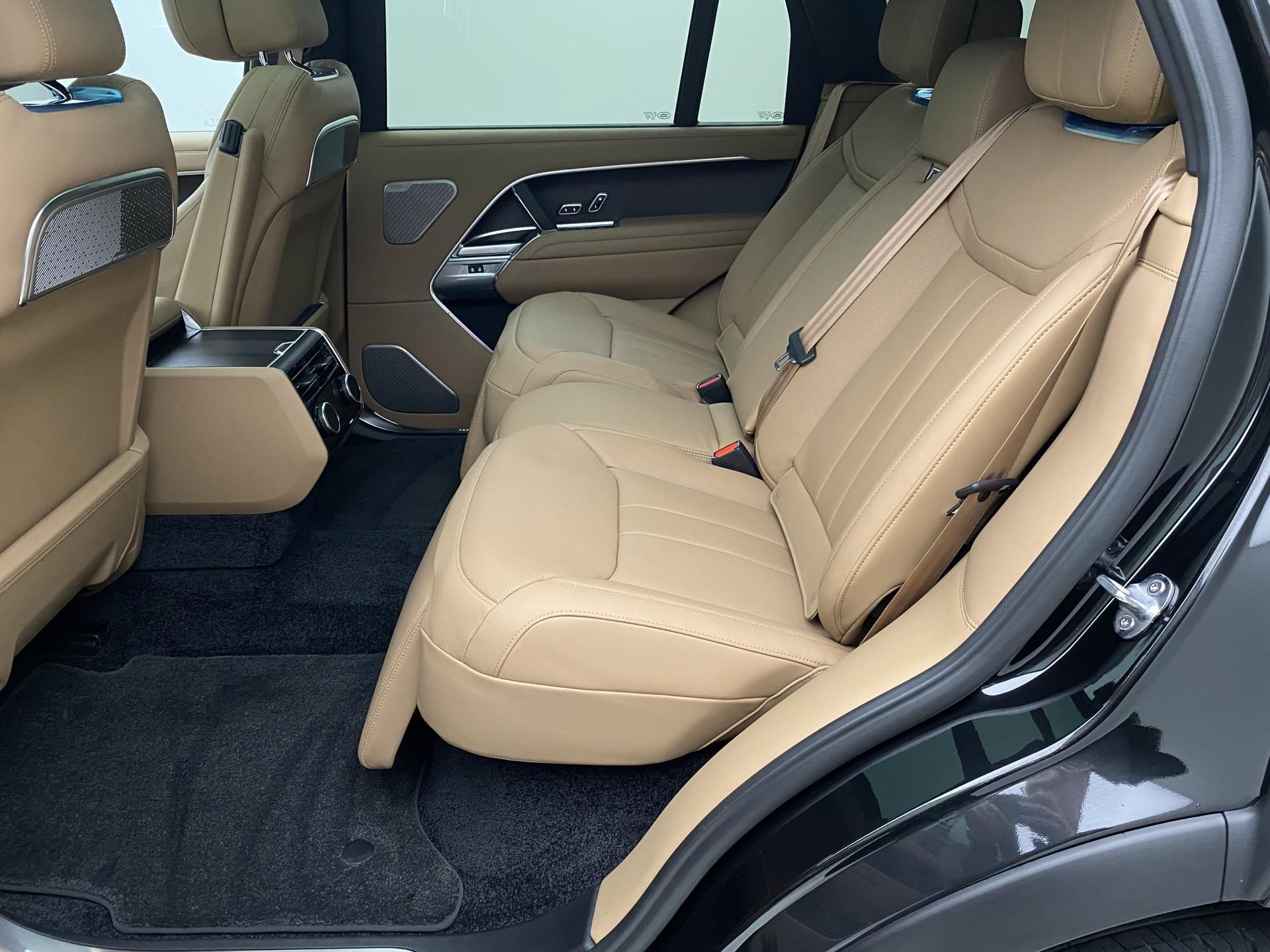 Land Rover Range Rover, D350 AUTOBIOGRAPHY LWB - fotka 6