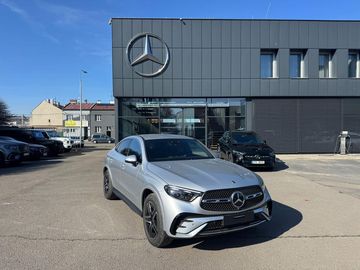 220 d 4MATIC kupé