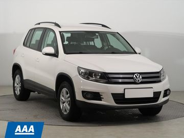 1.4 TSI, ČR,1.maj, Serv.kniha