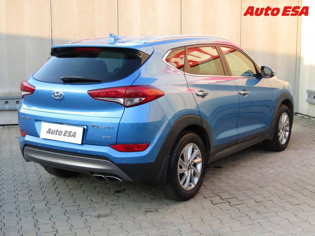 Hyundai Tucson, 2.0 CRDi 4x4,ČR,Navi - fotka 4