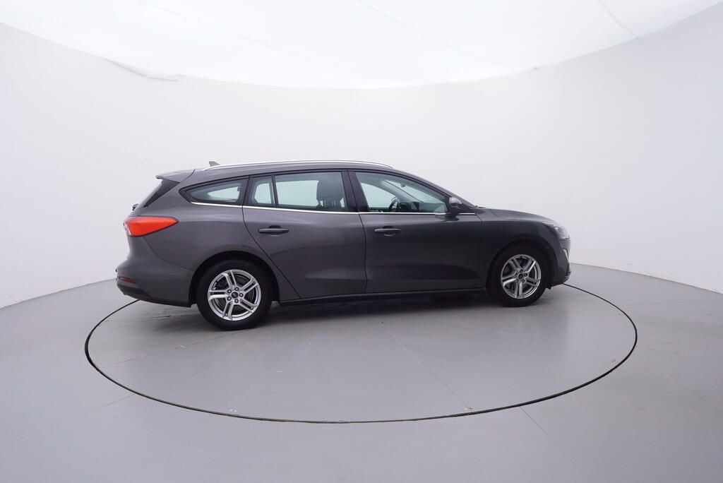 Ford Focus, Connected 1.5 88 kW - fotka 6