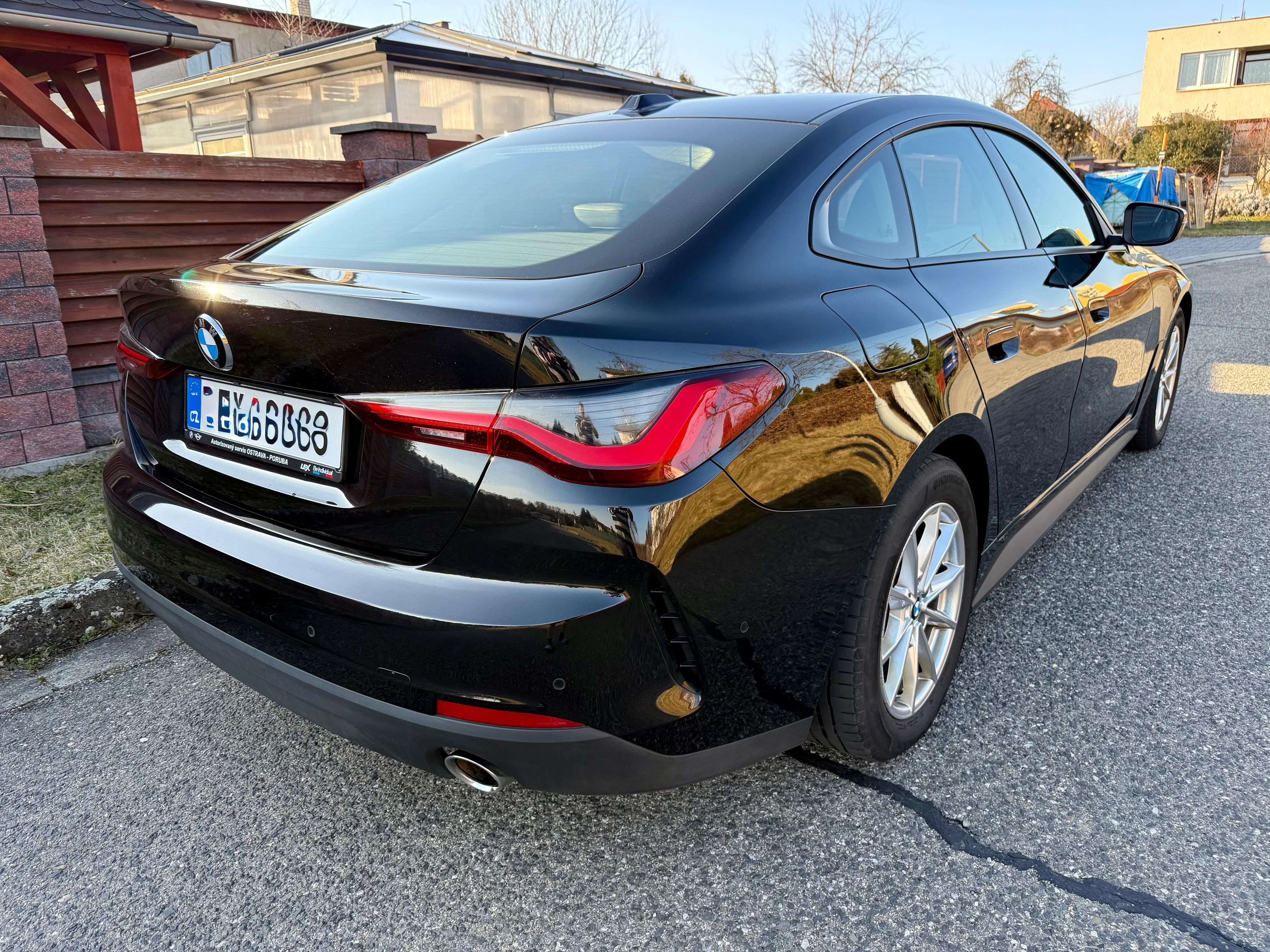 BMW Řada 4, 420d Gran Coupé Luxury Line - fotka 4