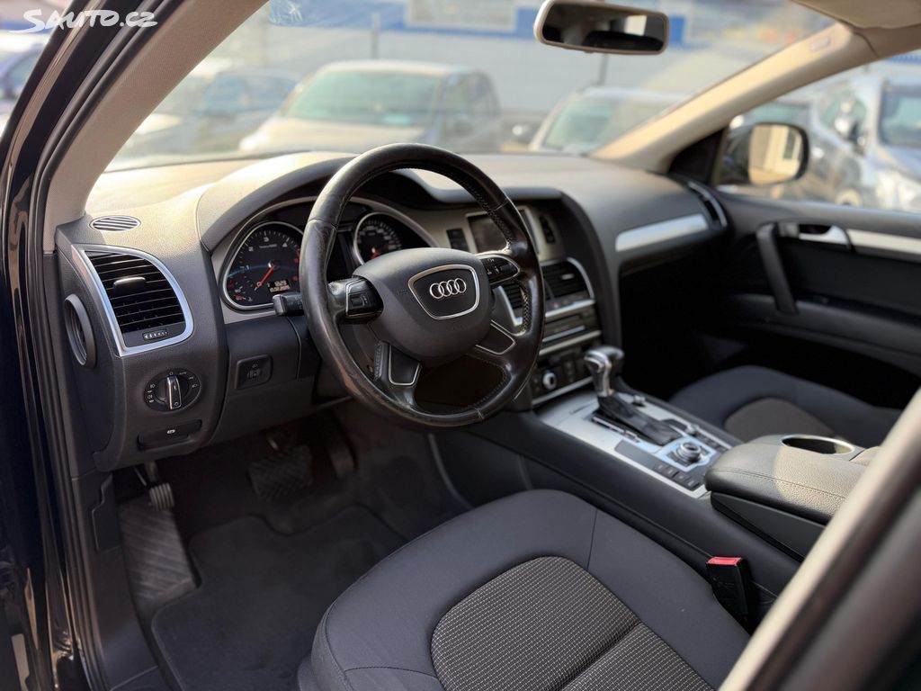 Audi Q7, 3.0 TDI, PRUŽINY - fotka 5