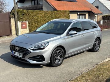 1.5 T-Gdi MH Family Smart,ČR