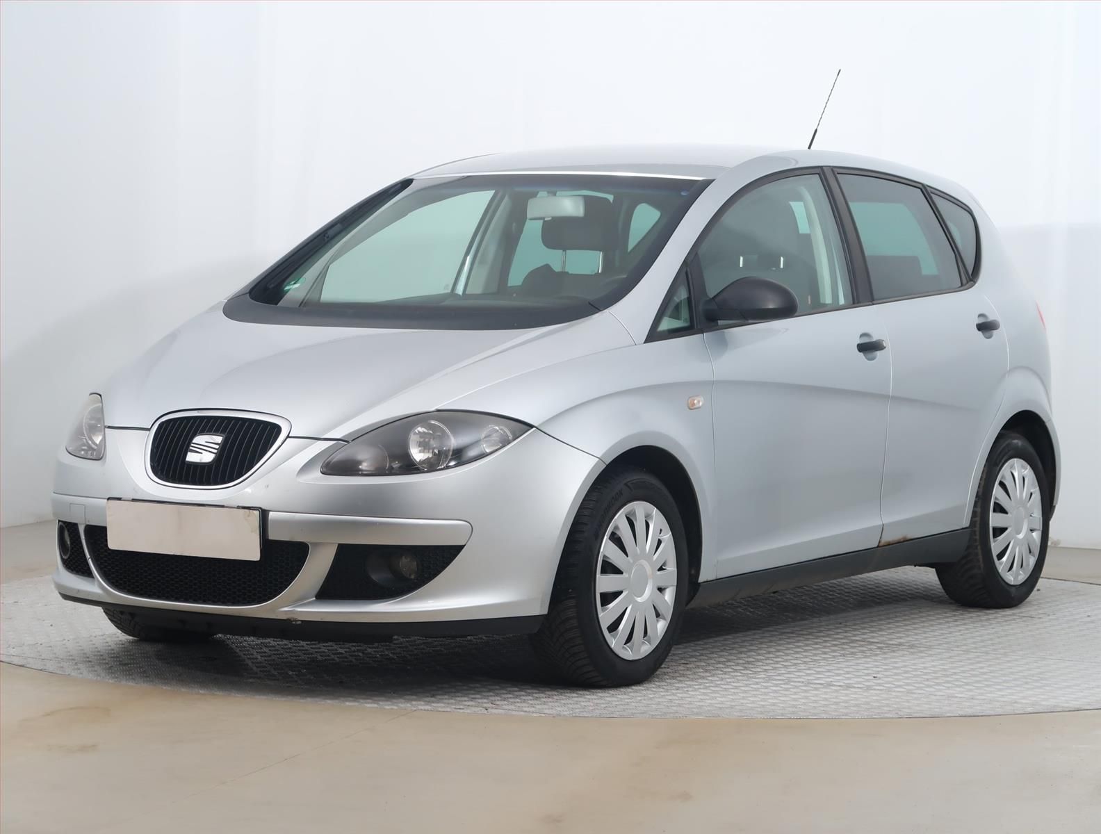 Seat Altea, 1.6, Klima, za dobrou cenu - fotka 2