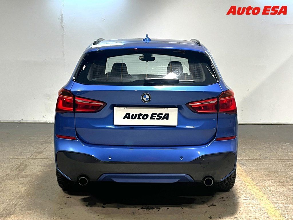 BMW X1, 2.0 xDrive,M Sport,AT,LED - fotka 5