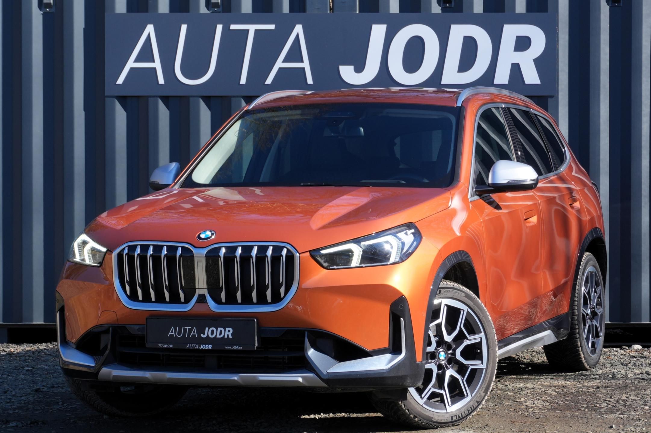 BMW X1, 23i xDrive, Tažné, 360° kamera