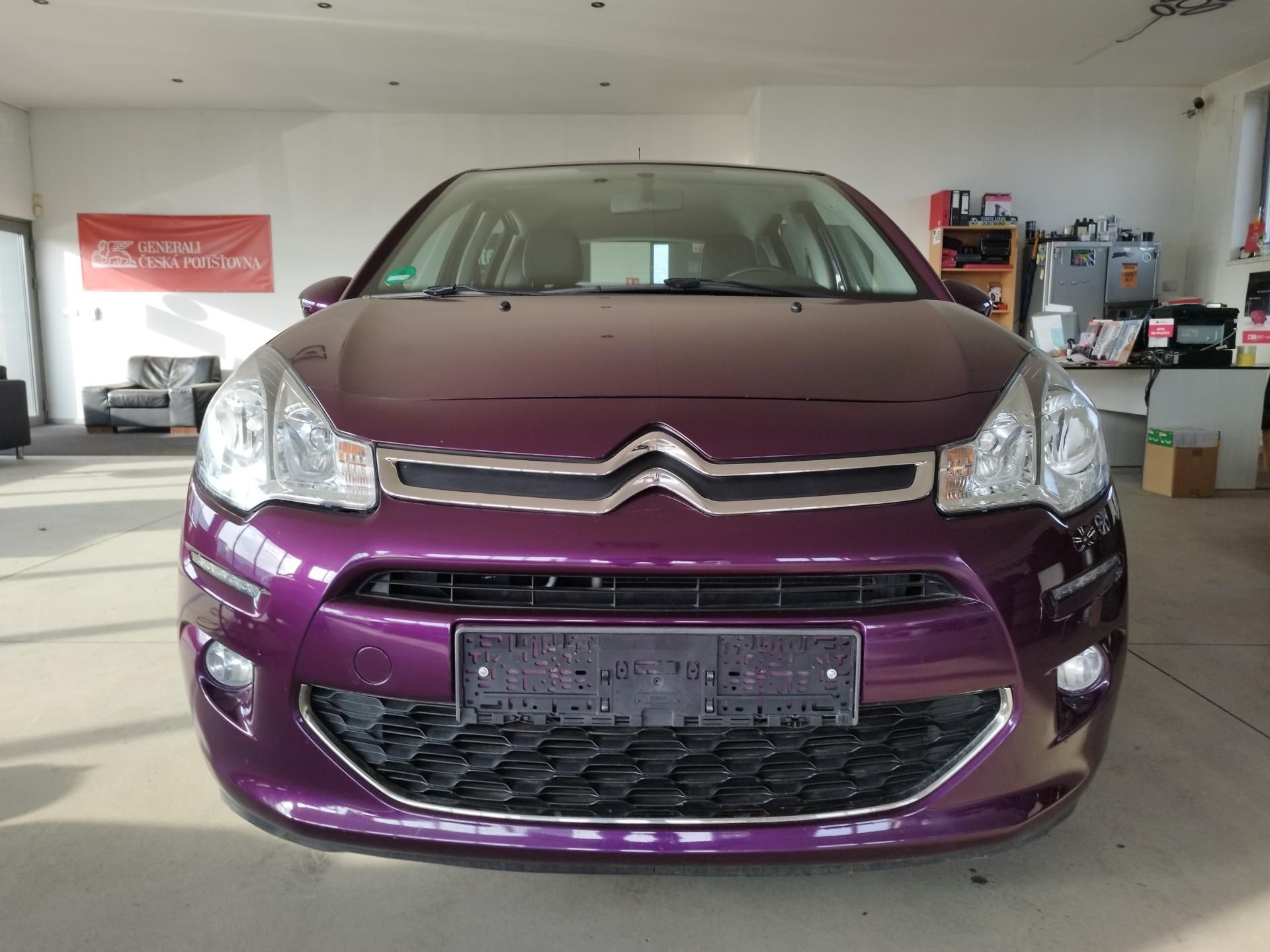 Citroën C3, 1,2I,60KW,KLIMA,LED,SERVISKA - fotka 2