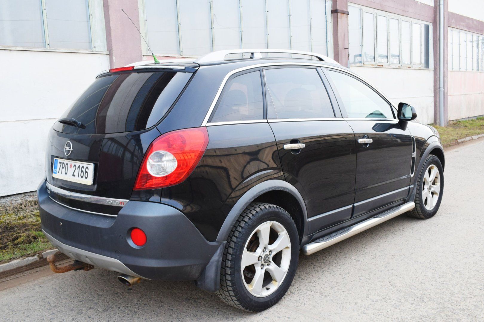 Opel Antara, 2.0CDTi 4X4/TAŽNÉ/KŮŽE/MANUÁL/ - fotka 6