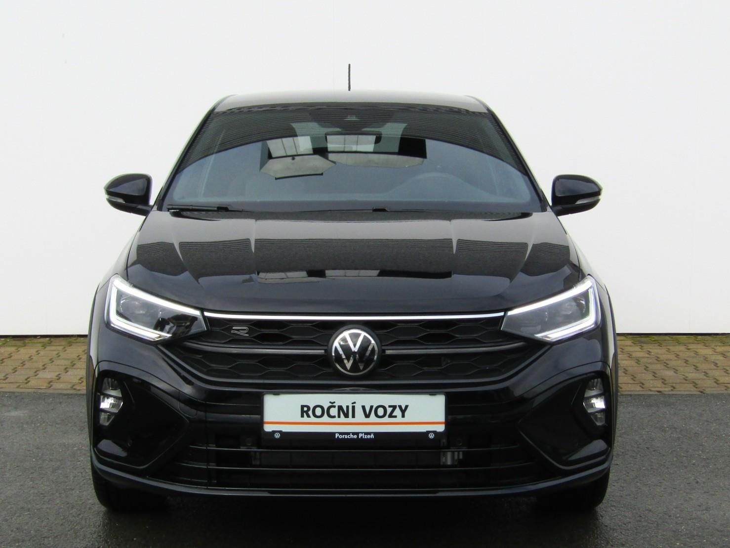 Volkswagen Taigo, R-Line People 1,5 TSI 110 kW 7 - fotka 4