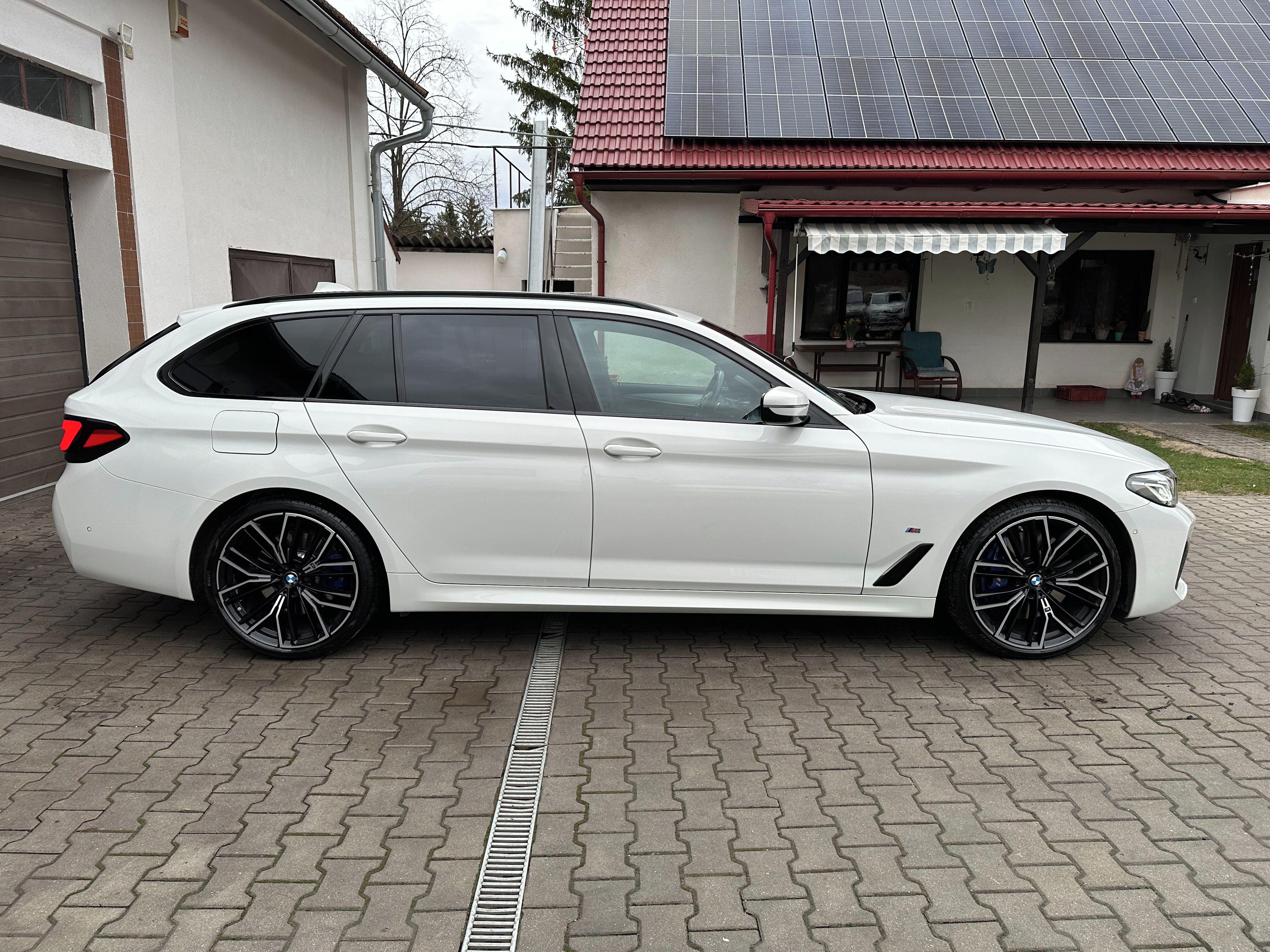 BMW Řada 5, 530d X-DRIVE M-PAKET - fotka 3