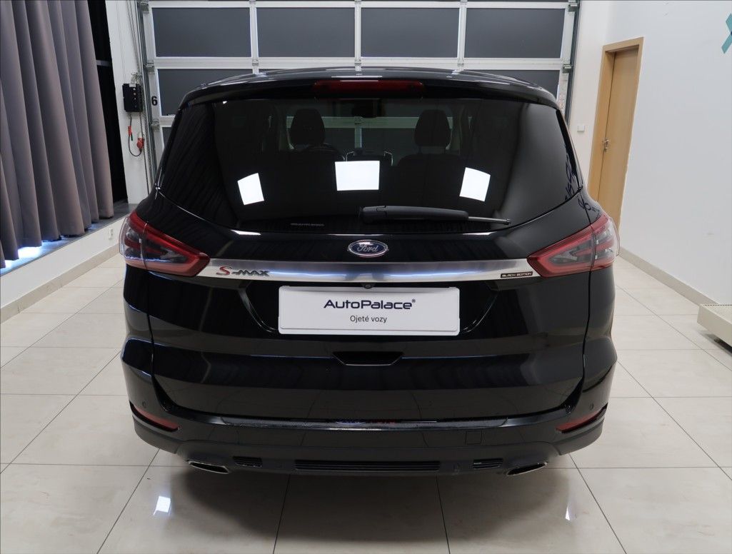 Ford S-MAX, 2,0 EcoBlue NAVI KAMERA VÝHŘEV - fotka 6