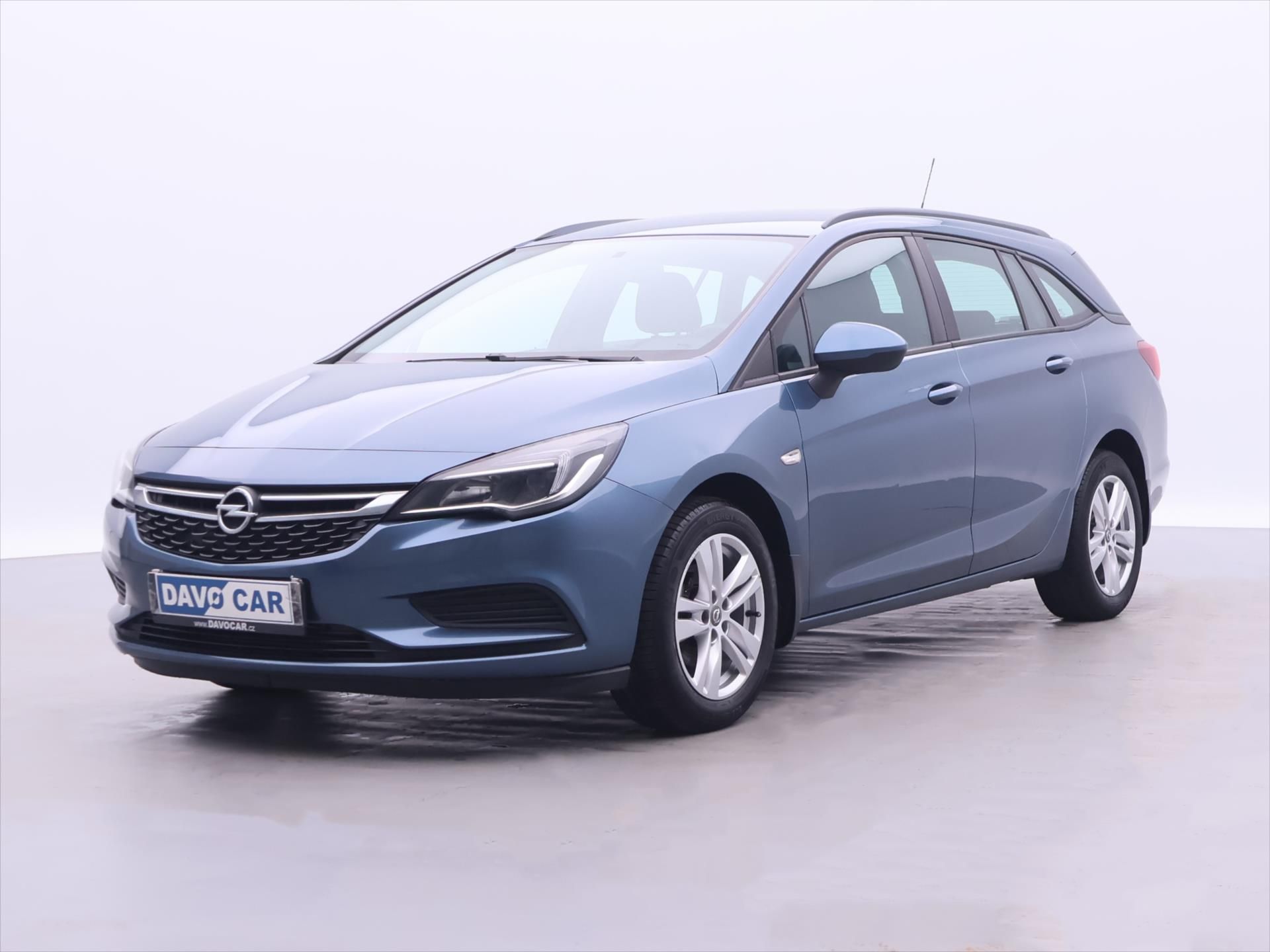 Opel Astra, 1,0 T 77kW CZ Klima Serv.Kniha - fotka 3