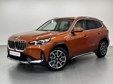 X1 sDrive 18i