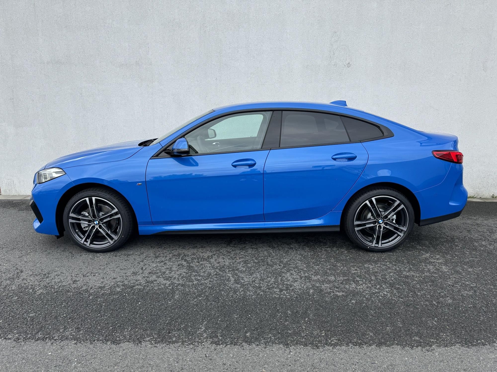BMW Řada 2, 218i Gran Coupé - fotka 5