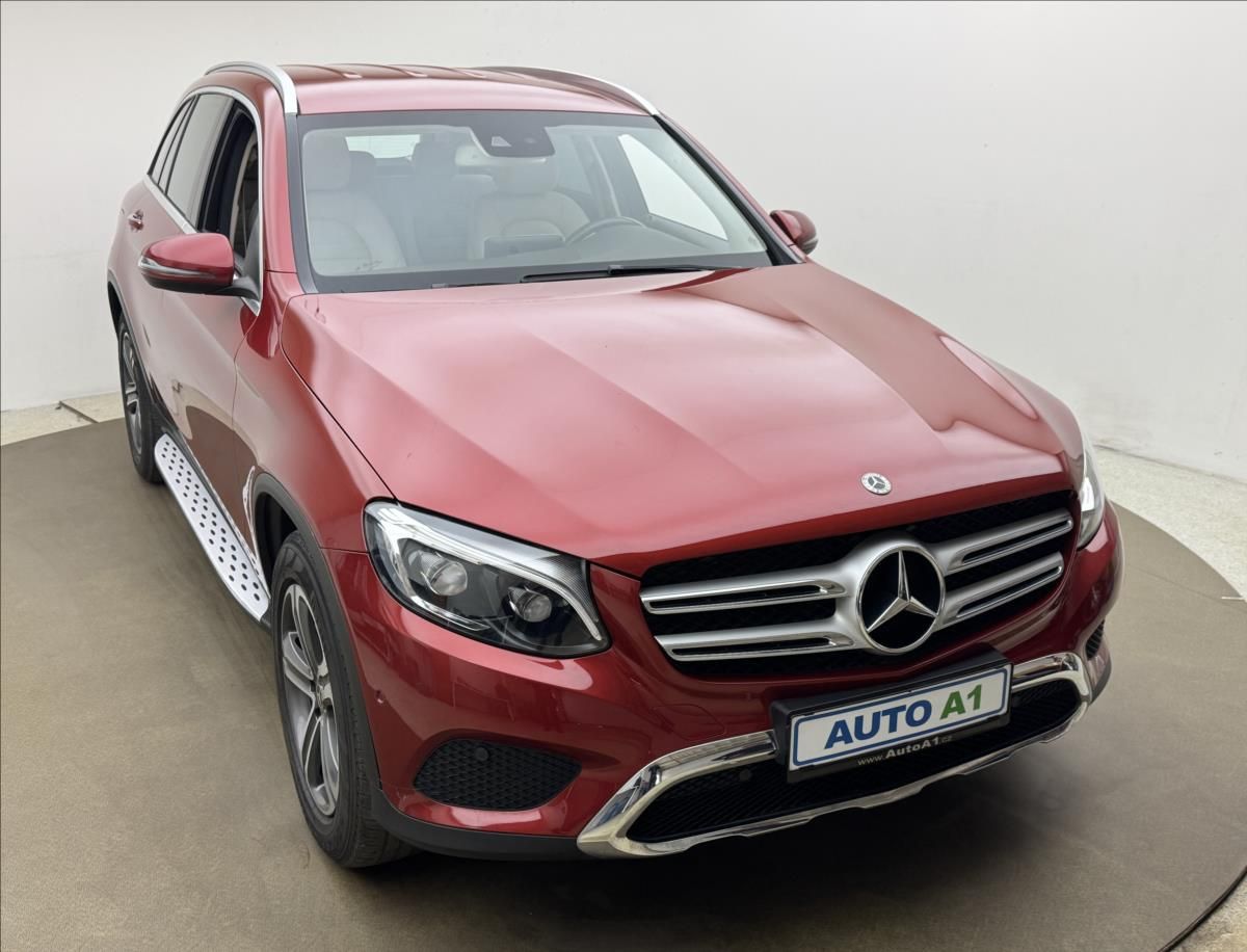Mercedes-Benz GLC, 2,0 DPH 4X4 LED KŮŽE 2XKOLA CZ - fotka 3