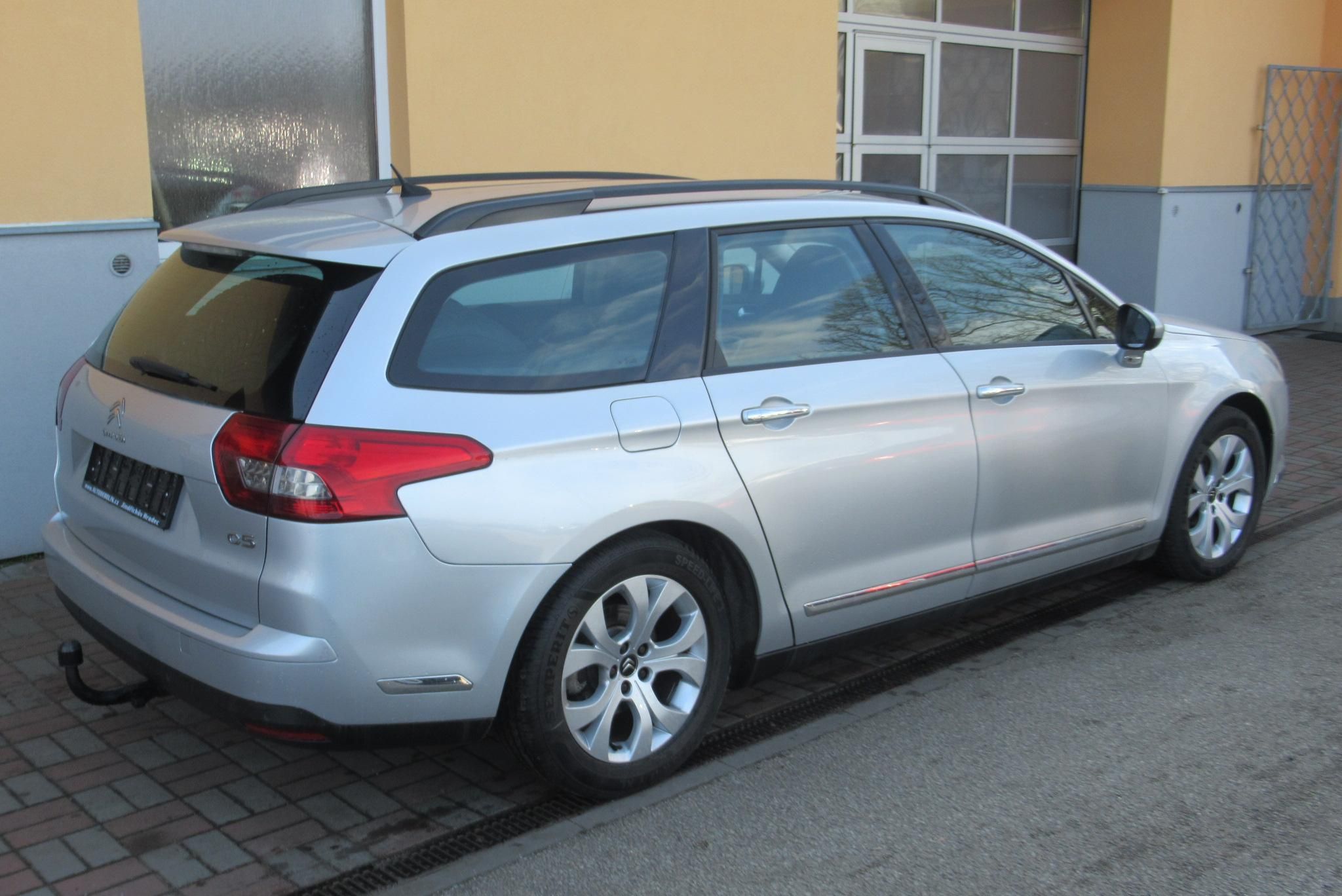 Citroën C5, 2.0 HDi  AUT. KLIMA TAŽNÉ - fotka 5
