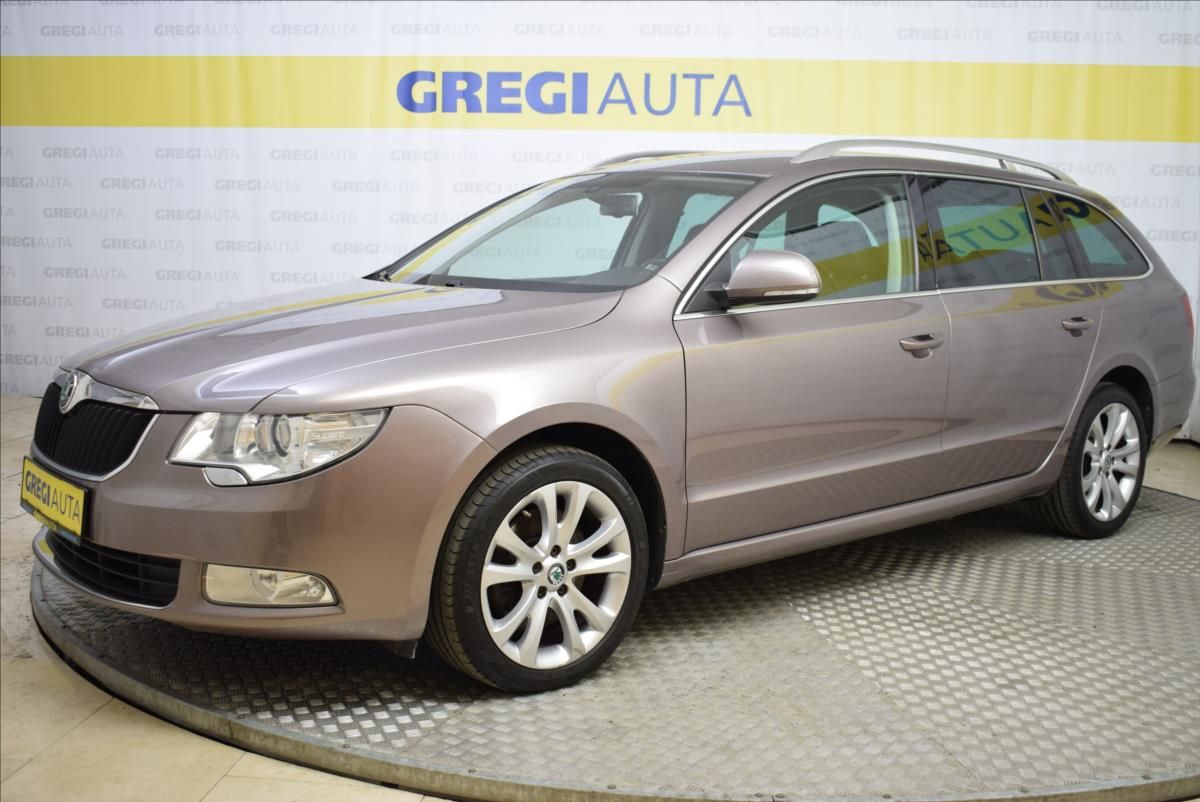 Škoda Superb, 1,8 TSi PR.SERVIS,SUPER STAV - fotka 2