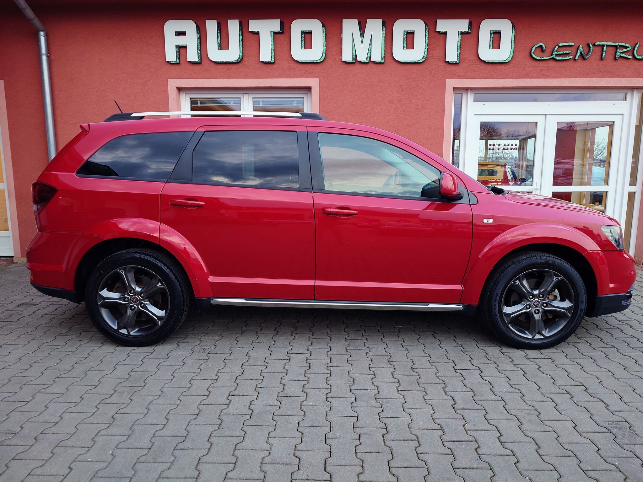 Fiat Freemont, 2.0 Multijet 125 kW Cross - fotka 5