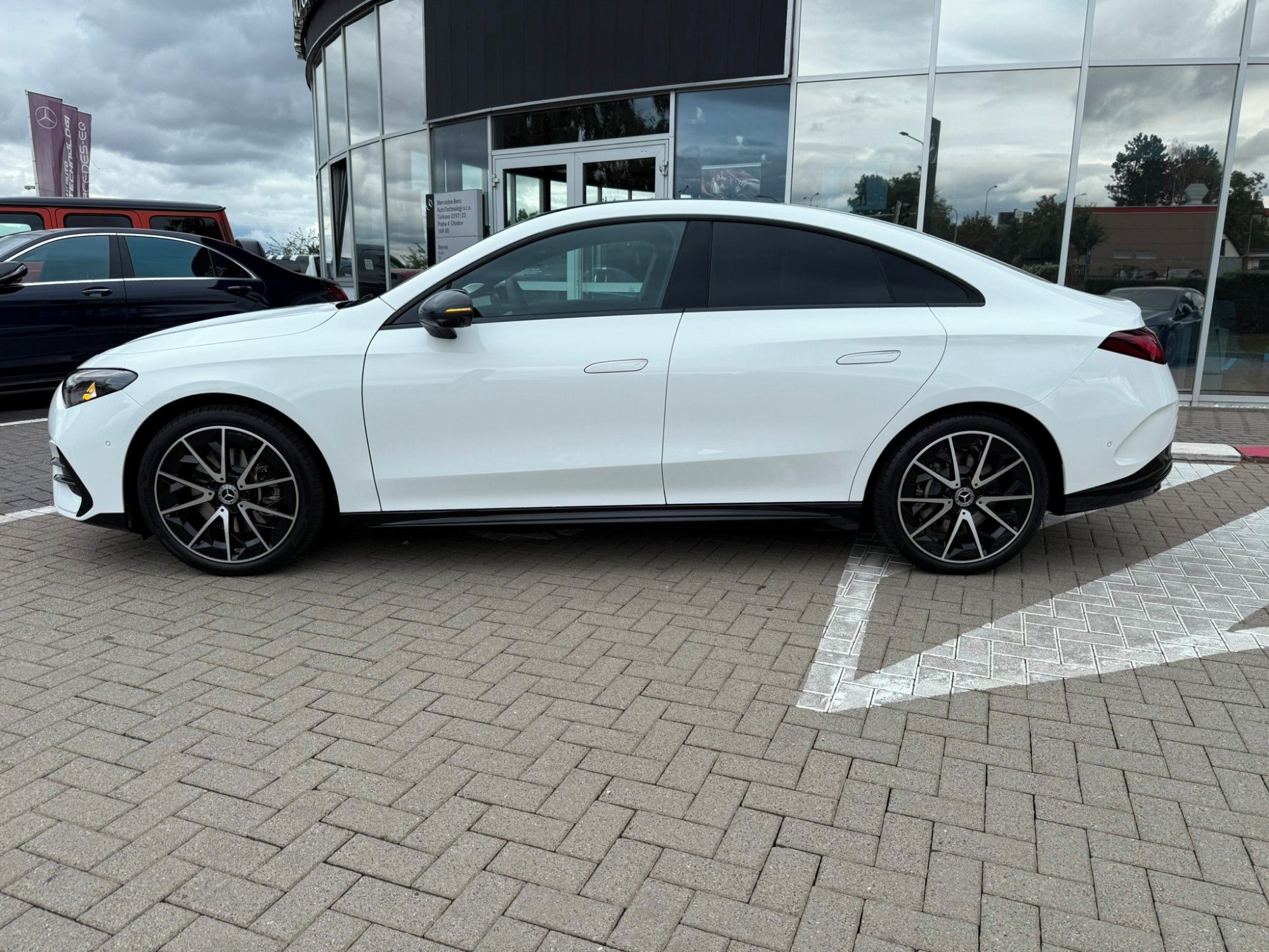 Mercedes-Benz CLA, 250+ kupé - fotka 5