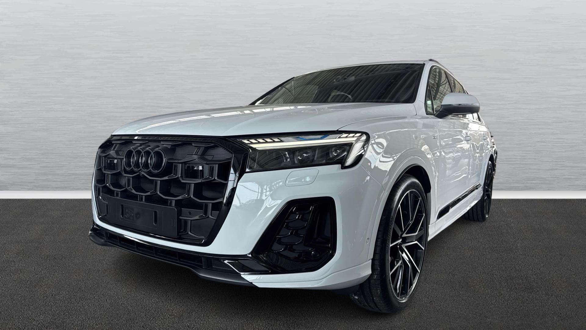Audi Q7, 50 TDI quattro (Laser, Tažné)