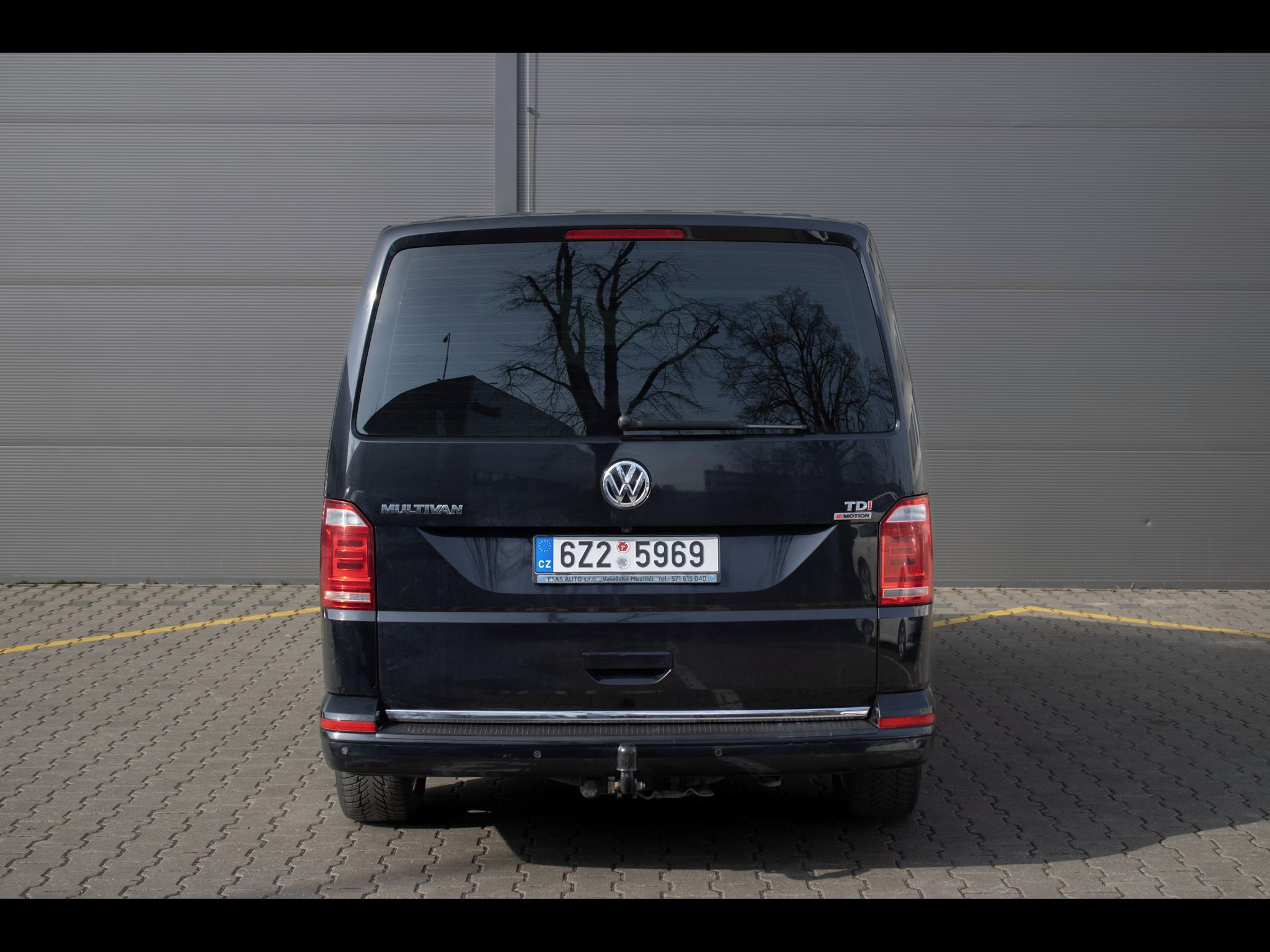 Volkswagen Multivan, Highline - fotka 6