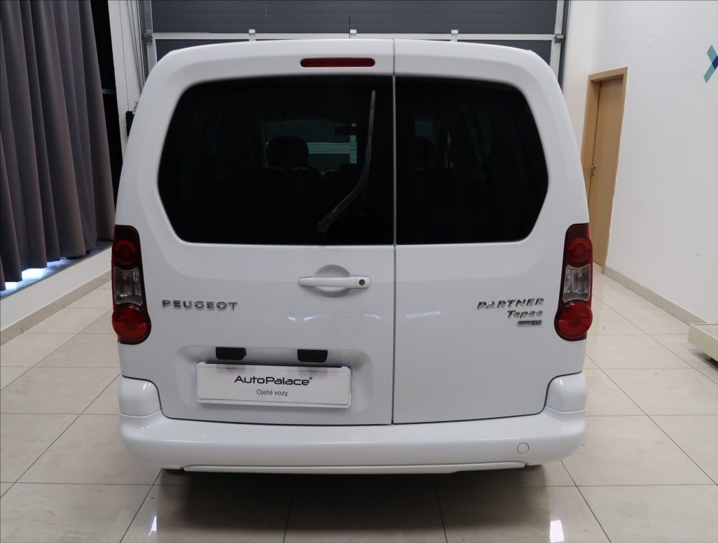 Peugeot Partner Tepee, 1,6 BLUEHDi 1. MAJ ČR DPH - fotka 6