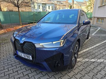 xDrive40, ČR, DPH, SoH 99%