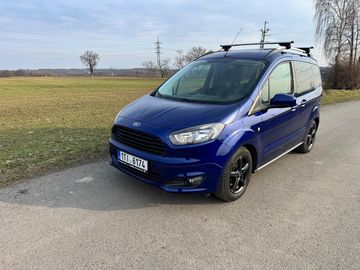 Ford tourneo courier