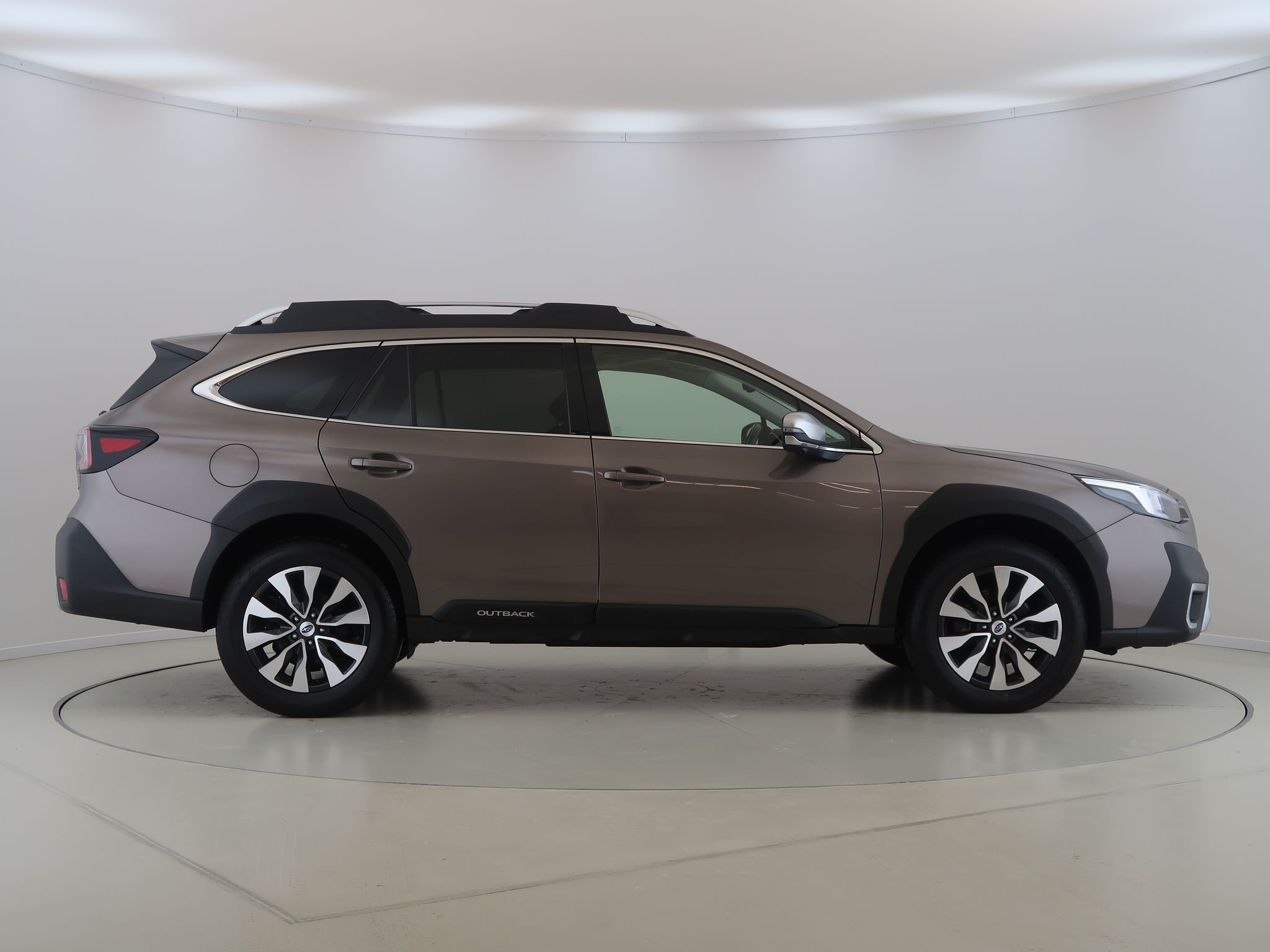 Subaru Outback, 2.5i Boxer,4x4,CZ,1Maj,TOURING - fotka 4