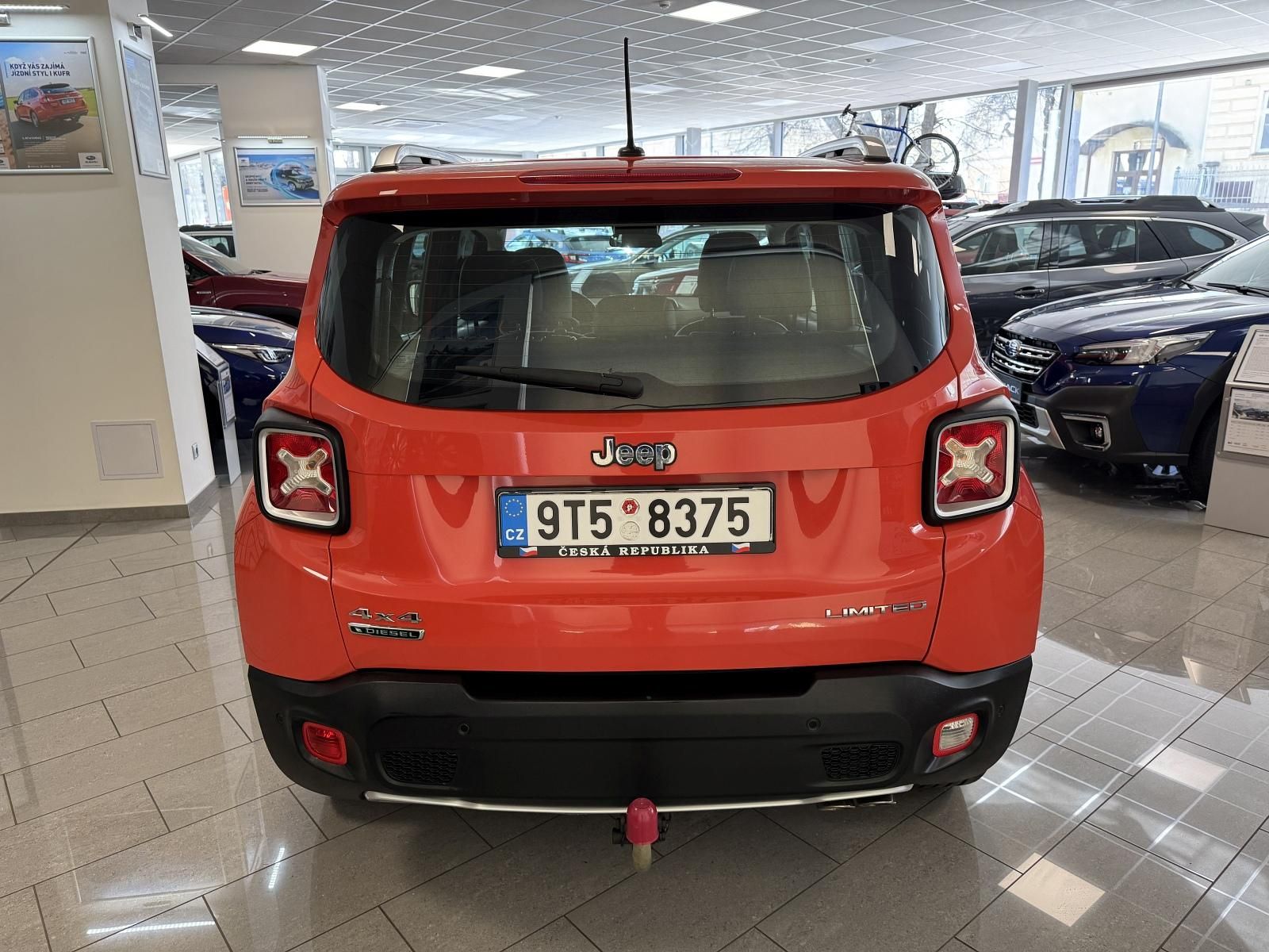 Jeep Renegade, 2.0 MJT, 6MT, 4x4, CZ, 1.maj. - fotka 4