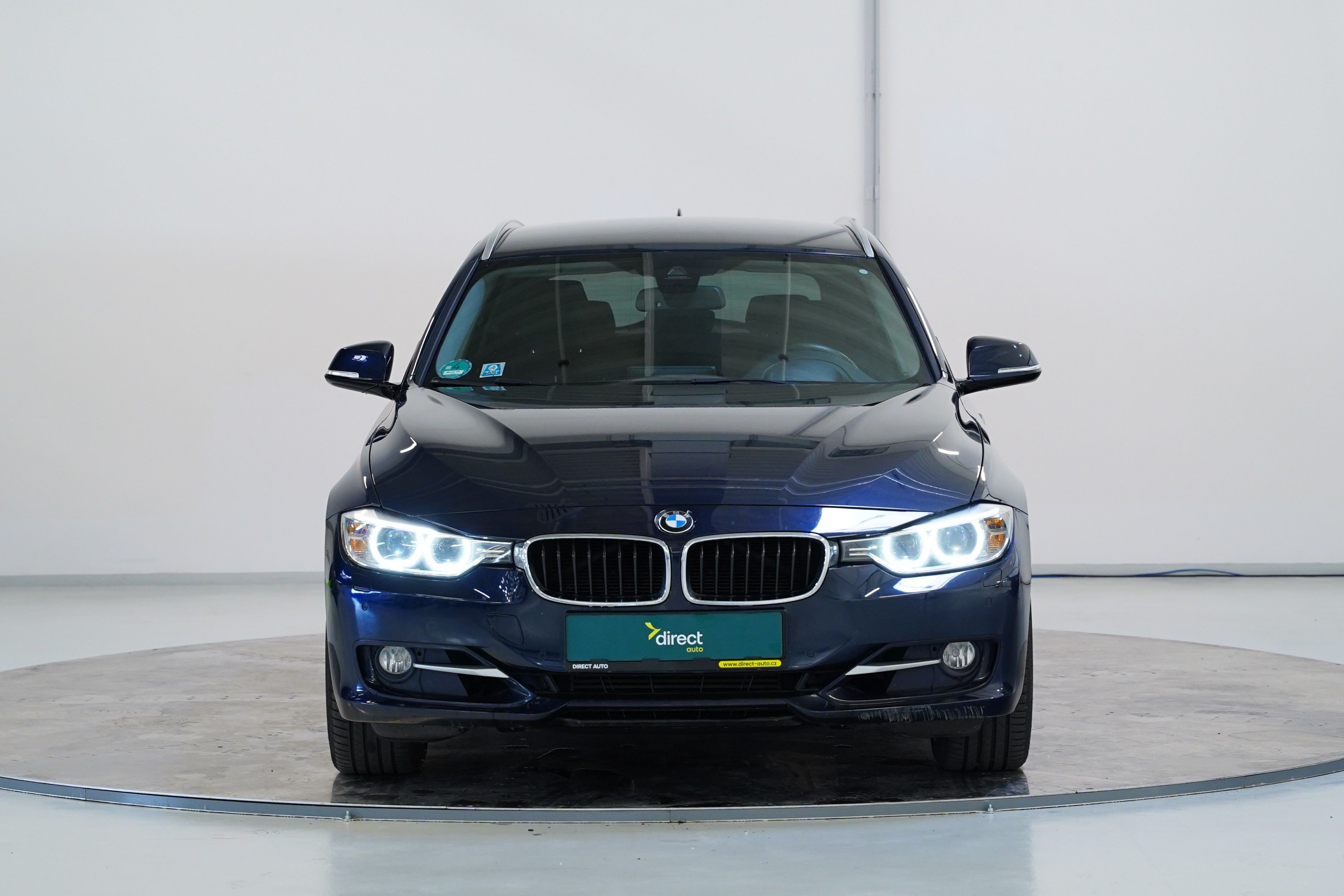 BMW Řada 3, 328i 180 kW Sport-Line - fotka 4