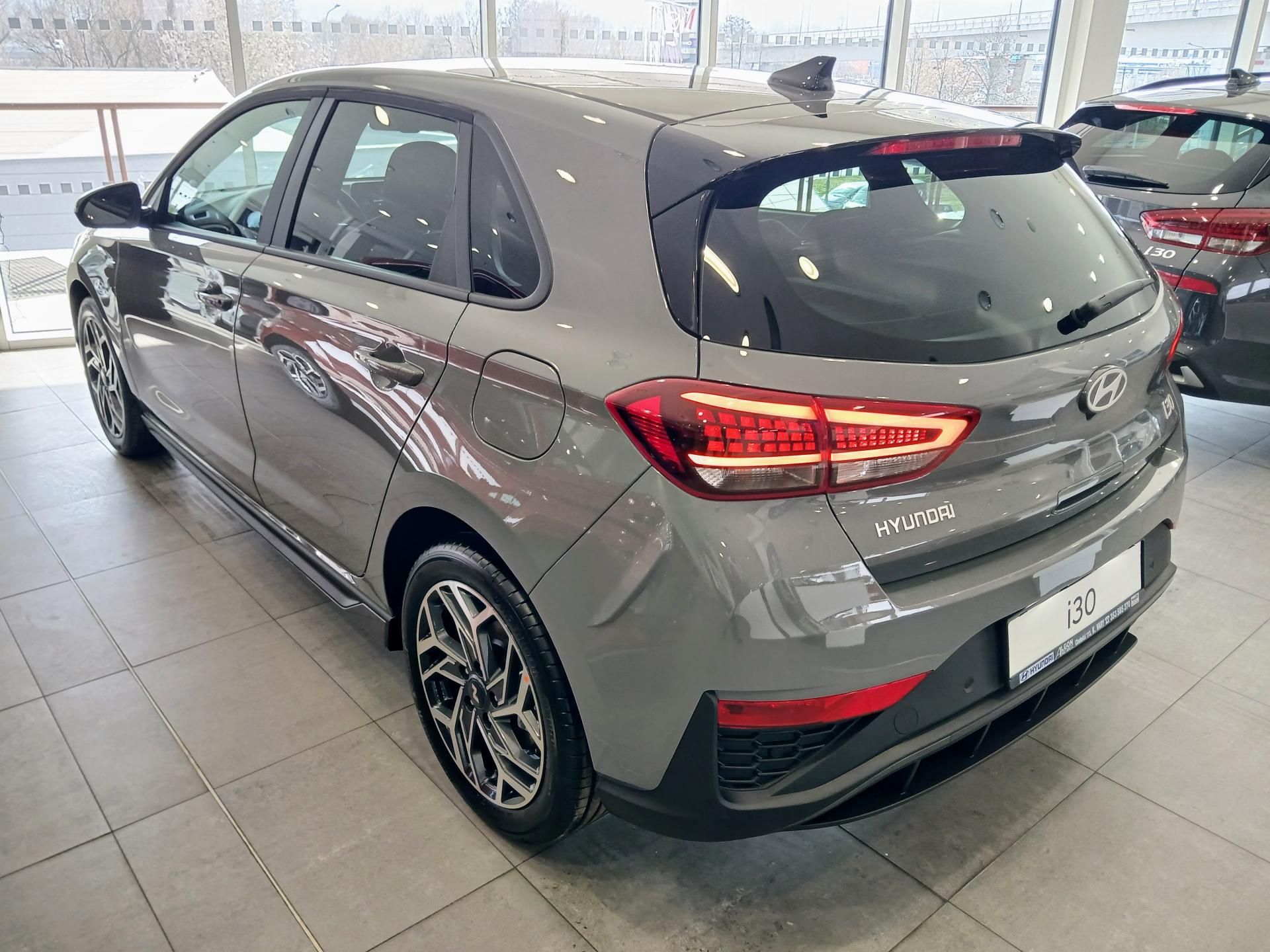 Hyundai i30, 1,0 T-GDI MT GO CZECH N-LINE - fotka 4