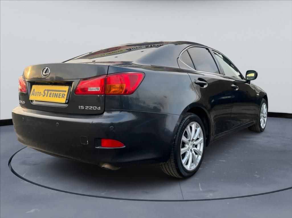 Lexus IS, 2,2 220d,Keyless,Navi,Kůže - fotka 6