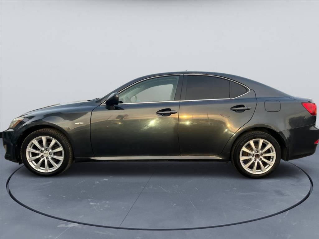 Lexus IS, 2,2 220d,Keyless,Navi,Kůže - fotka 3