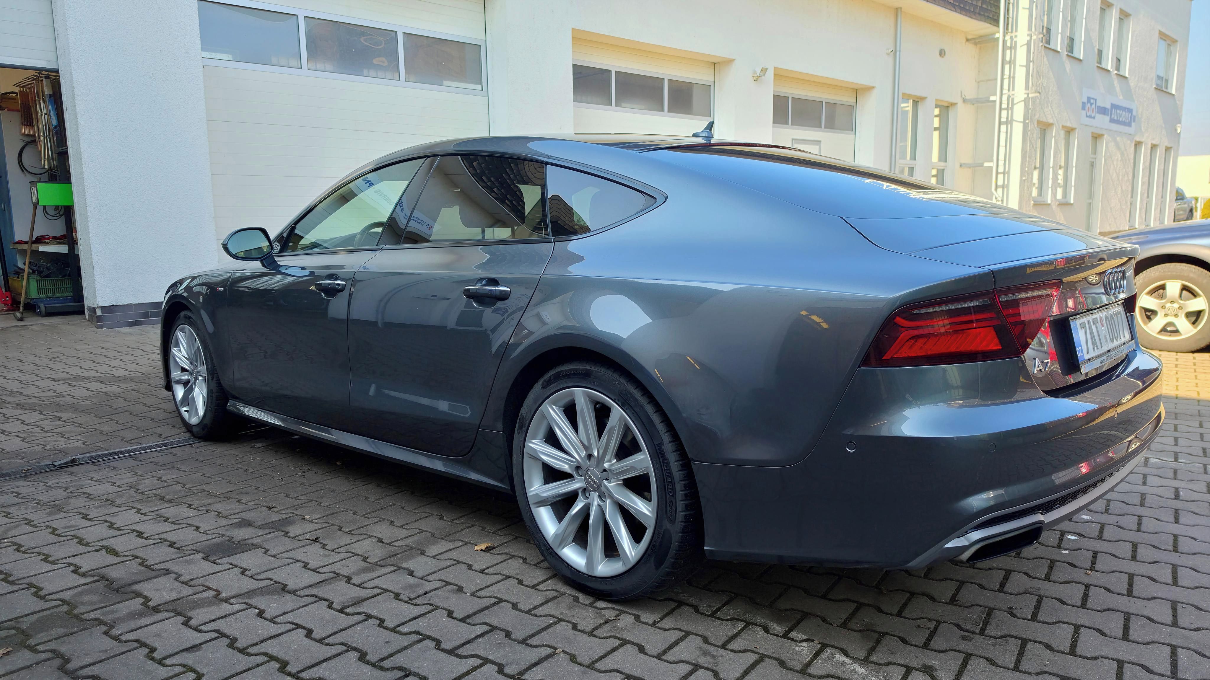 Audi A7, 3.0 bitdi, výbava, nízký nájez - fotka 6