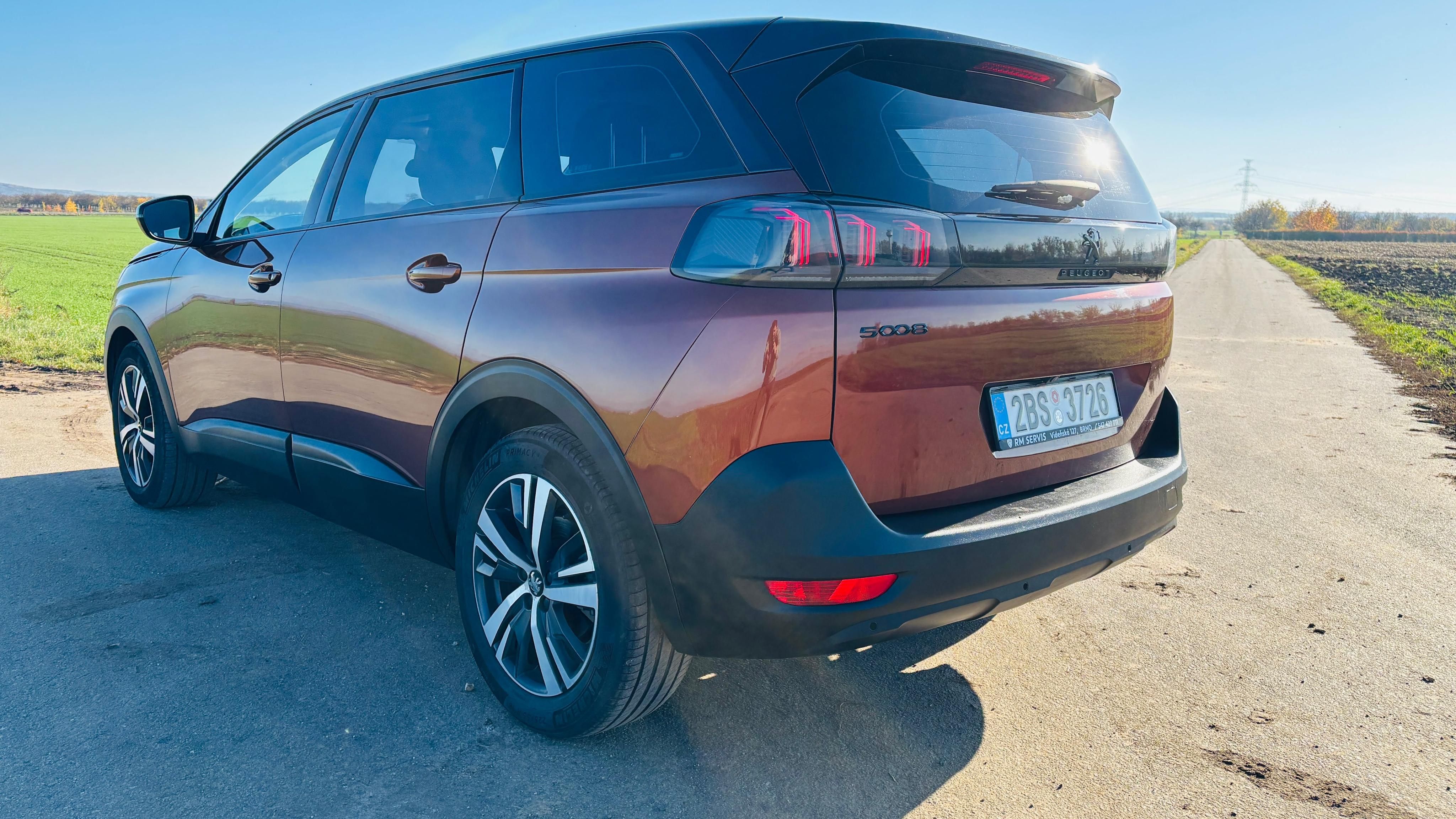 Peugeot 5008, tovární záruka+Webasto+servis - fotka 4