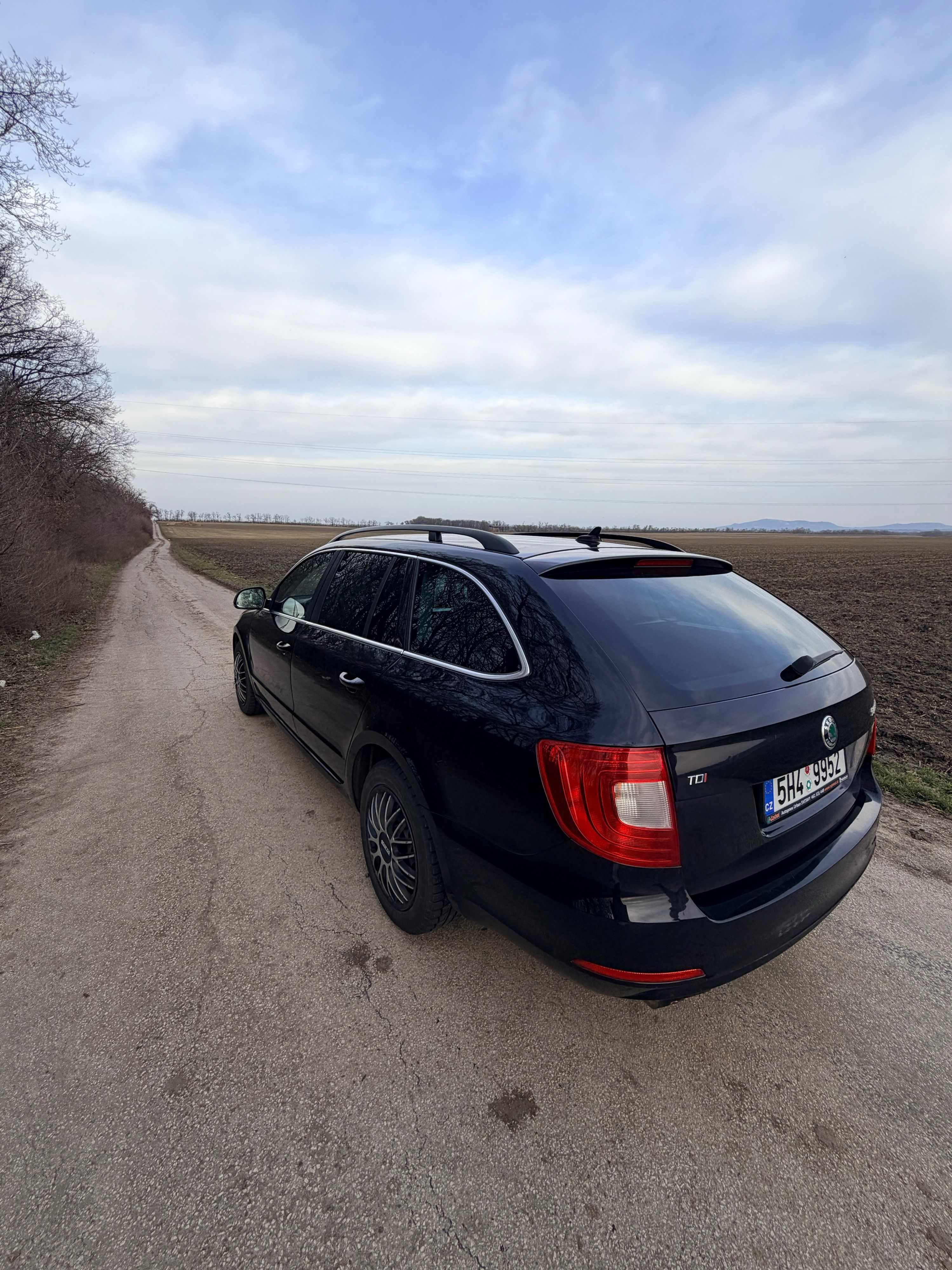 Škoda Superb, 2.0 TDI 103 kW, 2013 – TOP - fotka 5