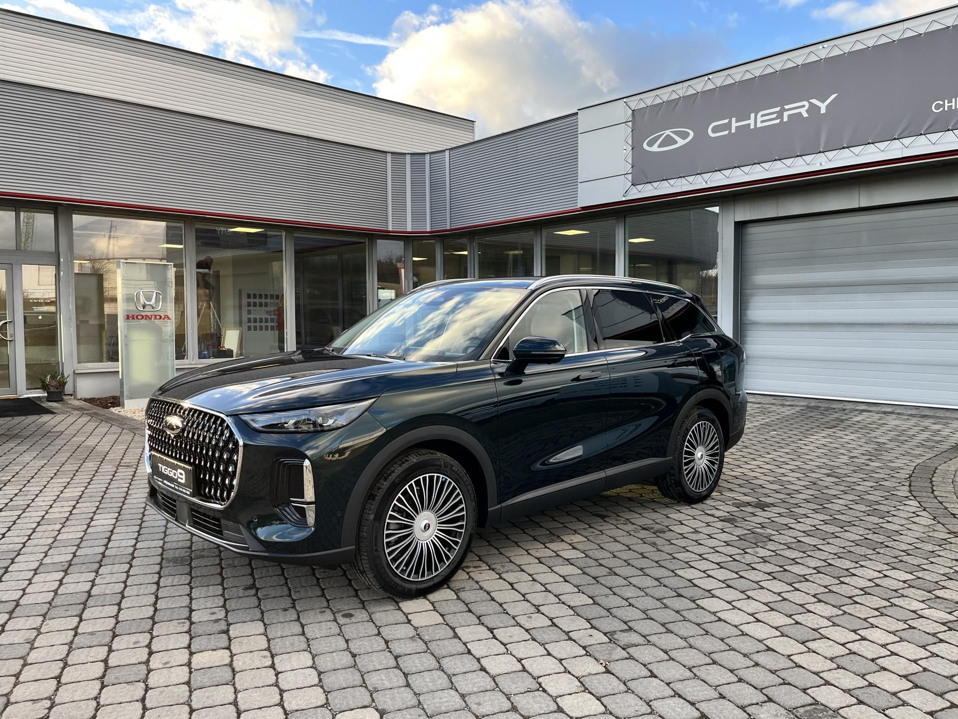 Chery Tiggo 9 PHEV, UNIQUE 315Kw 4x4 - fotka 2