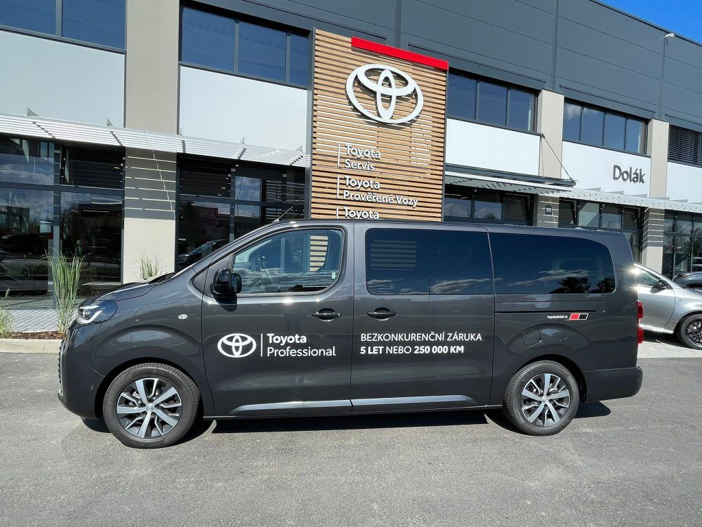 Toyota Proace Verso, 2.0 D A/T L2 Family 8S Webasto - fotka 3