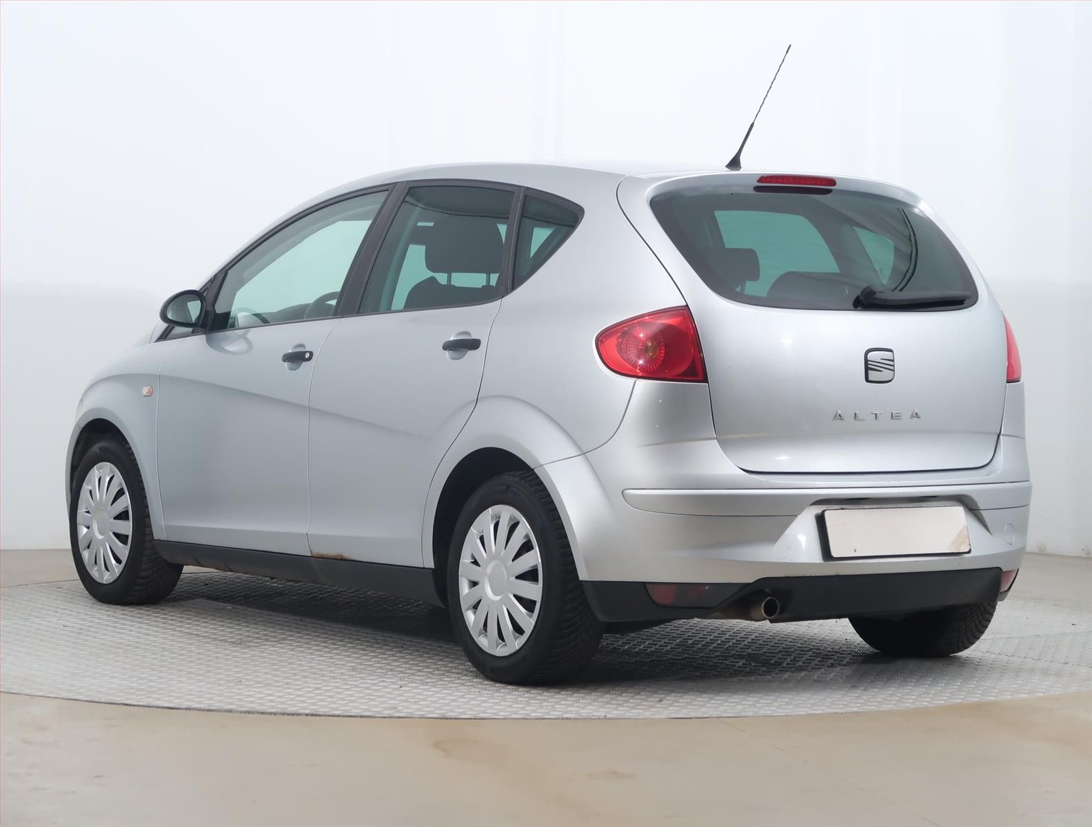 Seat Altea, 1.6, Klima, za dobrou cenu - fotka 4