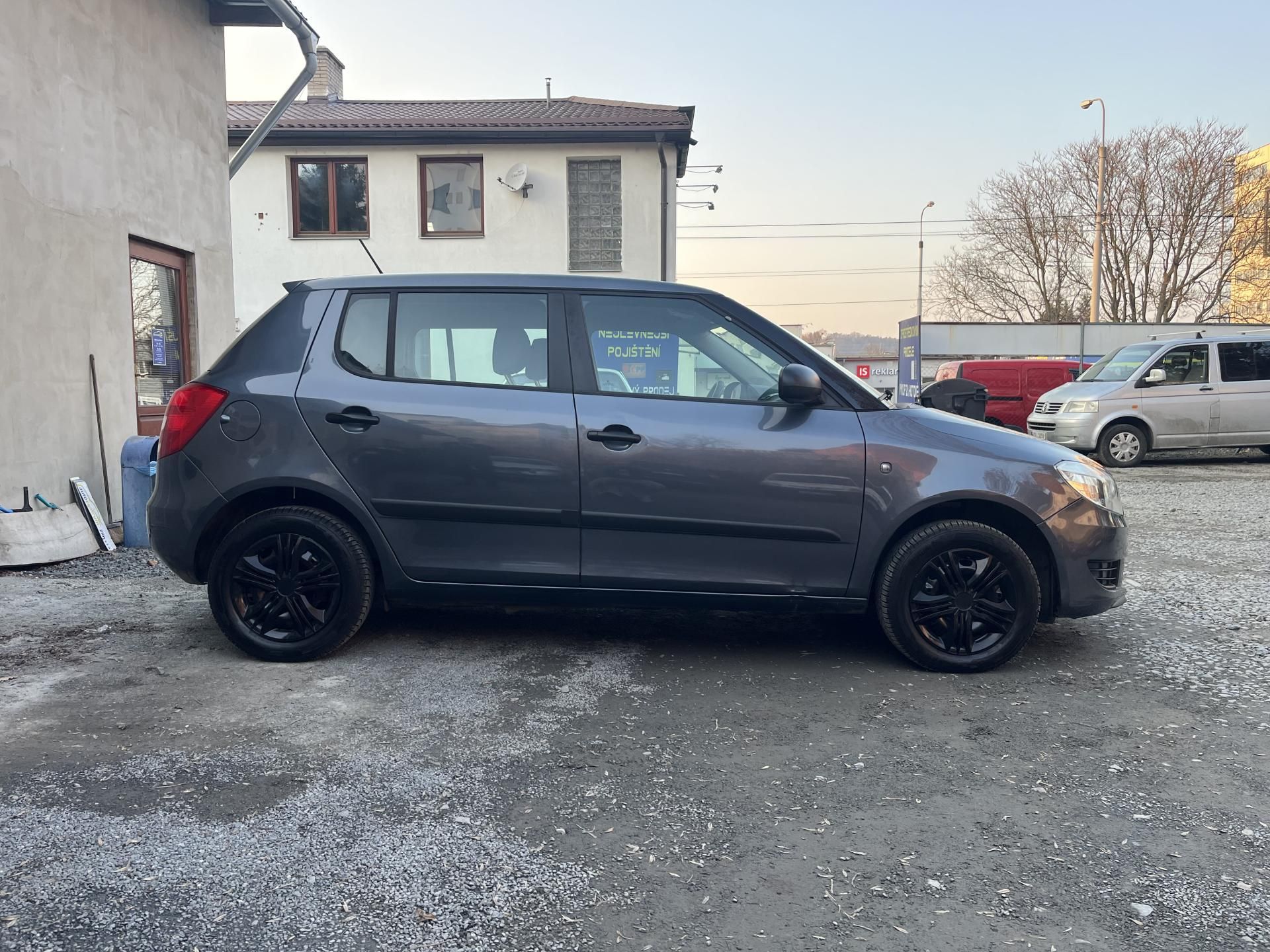 Škoda Fabia, 1,2i 44 Kw - fotka 4