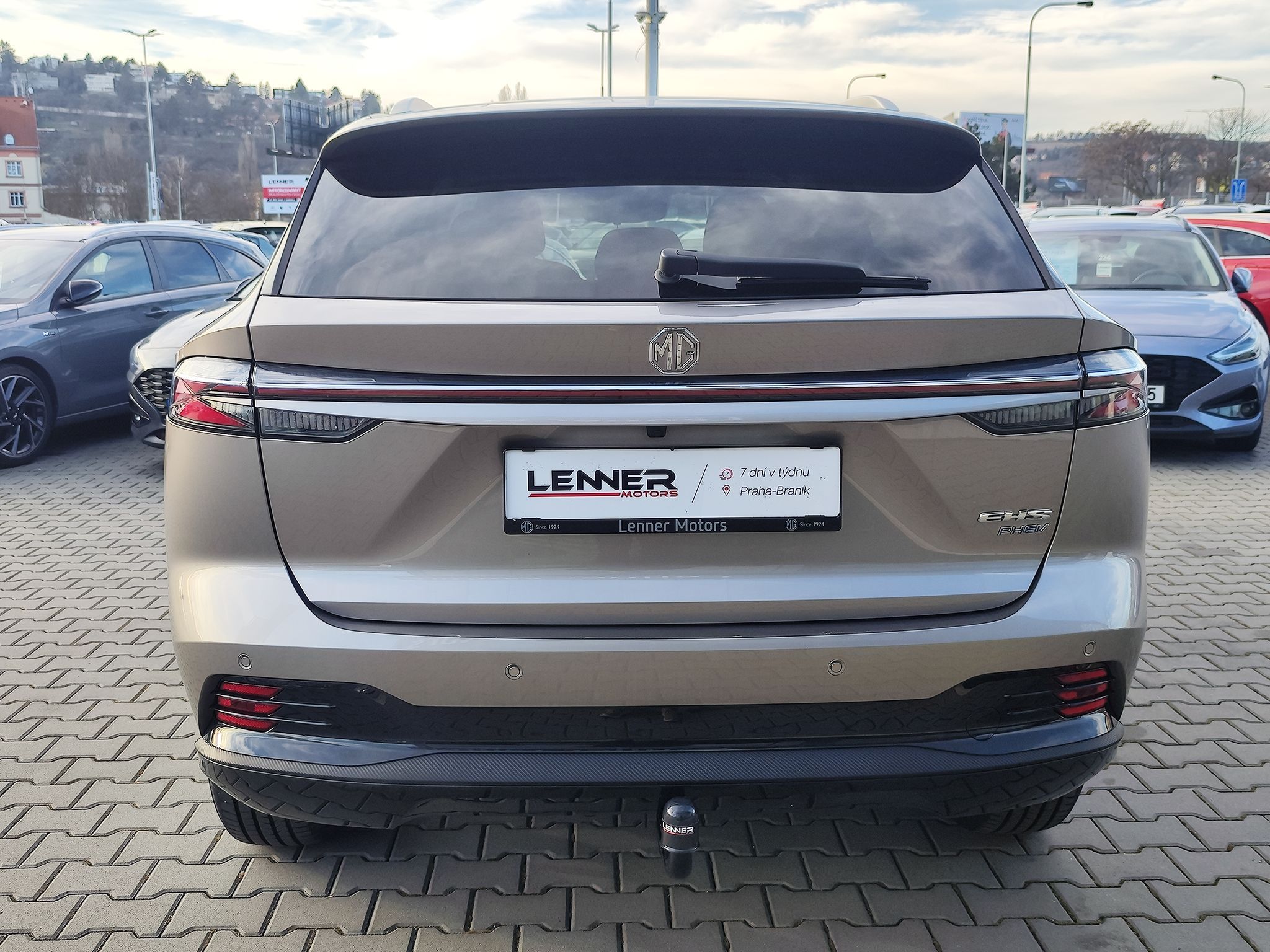 MG eHS, 1.5 TGI/200kW PHEV Emotion AT - fotka 6